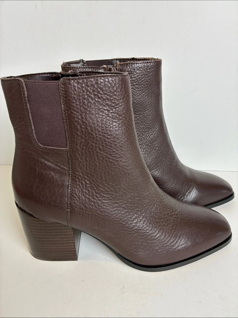 Vionic vynn heeled